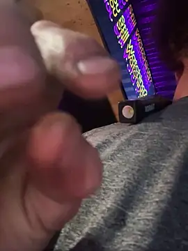 CloudDadddyyy420 online show from February 2025 07:33:02 AM