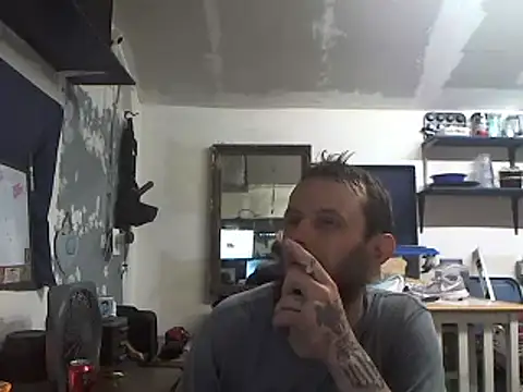 CloudDadddyyy420 online show from April 2026 11:31:01 PM