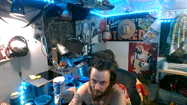 Snapshot of CloudDadddyyy420 chatting on November 2025 03:16:01 AM CloudDadddyyy420 online show from November 2025 03:16:01 AM