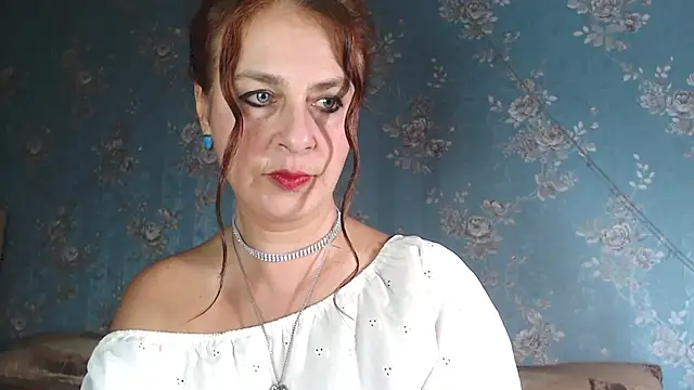 VanezaSmith online show from September 2025 10:16:01 PM