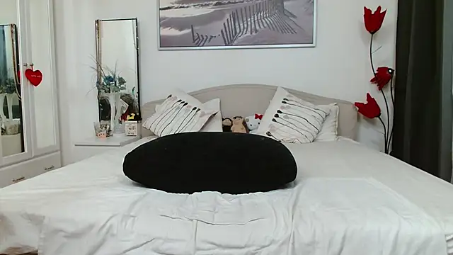 YulliaMilf online show from April 2026 08:48:01 PM