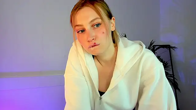 Jess Anders  online show from November 2025 06:39:01 AM