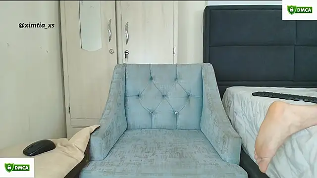 ximtia xs online show from November 2025 01:01:02 PM