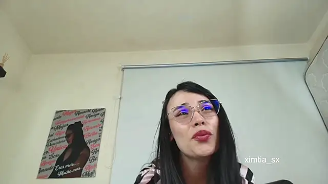 Snapshot of ximtia_xs chatting on July 2026 12:16:02 PM ximtia xs online show from July 2026 12:16:02 PM