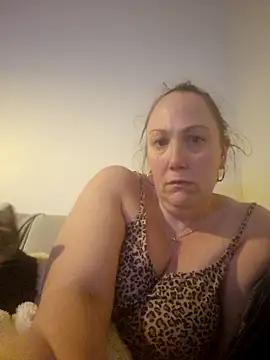 Wisie Cutie online show from February 2025 09:04:01 PM