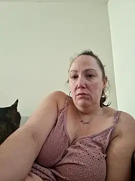 Wisie Cutie online show from February 2025 02:11:02 PM