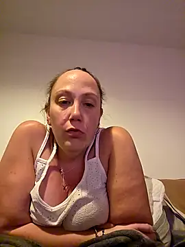 Wisie Cutie online show from March 2026 11:27:02 PM