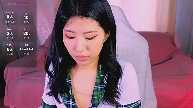 Wendy  Hills online show from December 2025 05:29:02 AM