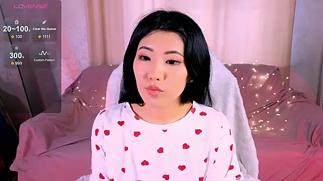 Wendy  Hills online show from December 2025 10:06:01 AM