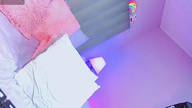 AiishaRose online show from April 2026 03:13:01 PM