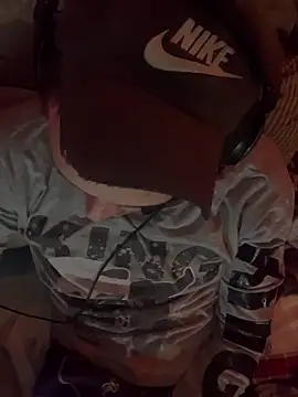 Snapshot of bugboy chatting on February 2026 08:32:02 AM bugboy online show from February 2026 08:32:02 AM