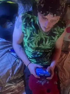 Snapshot of bugboy chatting on February 2026 09:28:01 PM bugboy online show from February 2026 09:28:01 PM