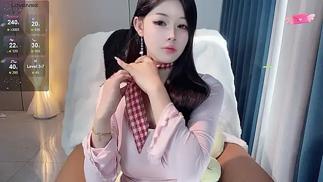 Mandy-- online show from November 2025 03:28:02 AM