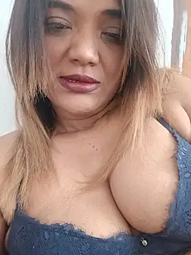 Snapshot of Indianpleasure300 chatting on July 2026 01:30:01 PM Indianpleasure300 online show from July 2026 01:30:01 PM