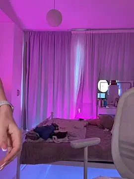 Meliazz online show from March 2026 08:05:01 AM