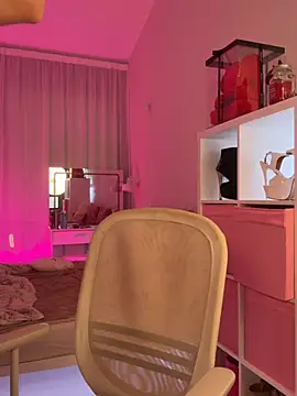 Meliazz online show from May 2026 07:25:01 AM