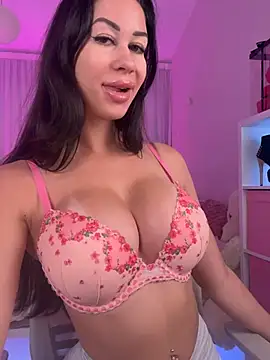 Meliazz online show from May 2026 07:19:02 AM