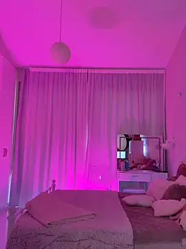 Meliazz online show from April 2026 07:11:02 AM