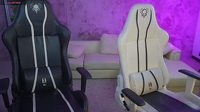 Snapshot of Kisasolo chatting on March 2025 03:32:02 PM Kisasolo online show from March 2025 03:32:02 PM