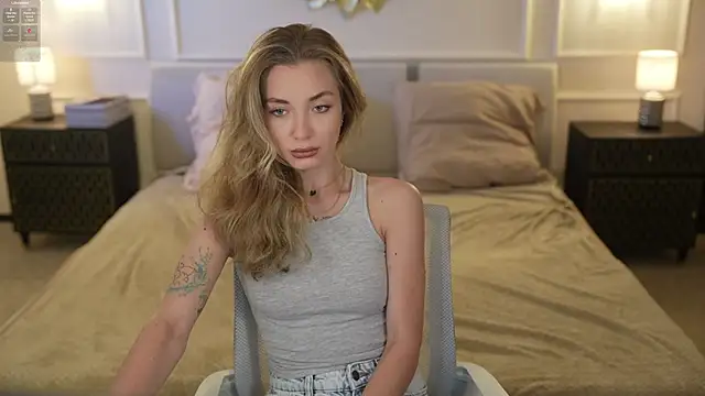 Snapshot of Kisasolo chatting on September 2025 02:39:02 PM Kisasolo online show from September 2025 02:39:02 PM