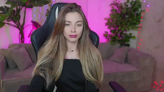 Snapshot of Kisasolo chatting on February 2025 02:50:01 AM Kisasolo online show from February 2025 02:50:01 AM