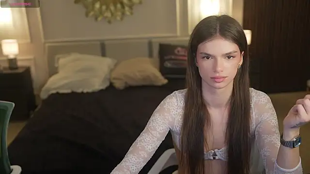 Kisasolo online show from April 2026 02:43:01 PM