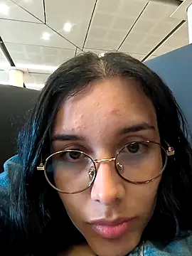 Annya-sweet online show from November 2025 03:18:01 PM