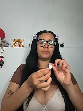 Snapshot of Annya-sweet chatting on July 2026 03:09:02 PM Annya-sweet online show from July 2026 03:09:02 PM