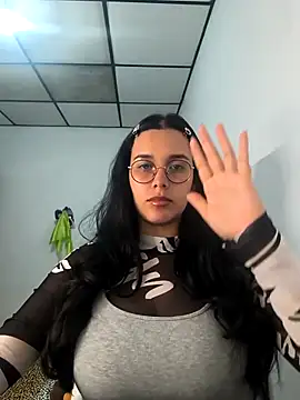 Annya-sweet online show from October 2025 02:03:02 PM