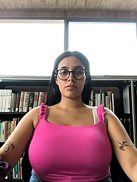 Annya-sweet online show from March 2026 04:50:01 PM