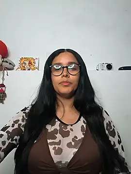 Snapshot of Annya-sweet chatting on July 2026 10:53:02 PM Annya-sweet online show from July 2026 10:53:02 PM