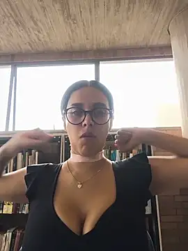 Snapshot of Annya-sweet chatting on July 2026 02:50:02 PM Annya-sweet online show from July 2026 02:50:02 PM