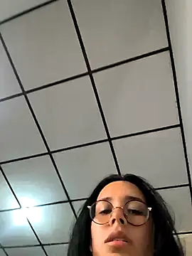 Annya-sweet online show from December 2025 08:04:02 PM