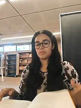 Snapshot of Annya-sweet chatting on July 2026 08:00:01 PM Annya-sweet online show from July 2026 08:00:01 PM