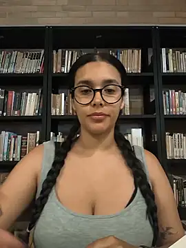Snapshot of Annya-sweet chatting on June 2026 03:17:01 PM Annya-sweet online show from June 2026 03:17:01 PM