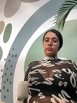 Annya-sweet online show from March 2025 02:53:02 PM