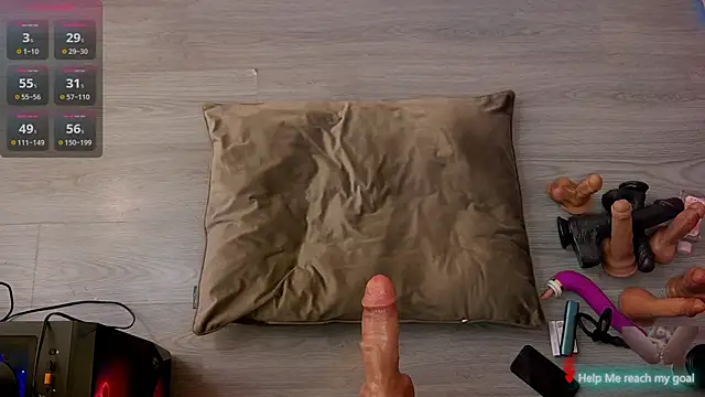 Snapshot of Redhead_Shark_new chatting on October 2025 12:18:02 PM Redhead Shark new online show from October 2025 12:18:02 PM