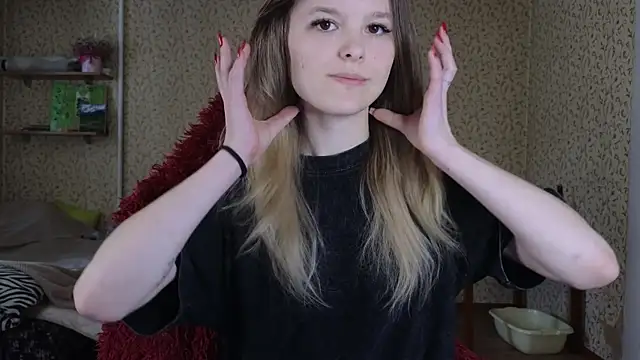 Snapshot of Nate__ chatting on February 2025 06:19:01 AM Nate   online show from February 2025 06:19:01 AM