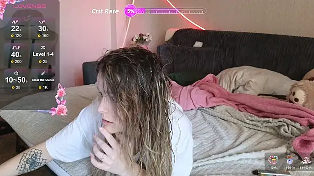 Snapshot of Nate__ chatting on October 2025 03:30:02 AM Nate   online show from October 2025 03:30:02 AM