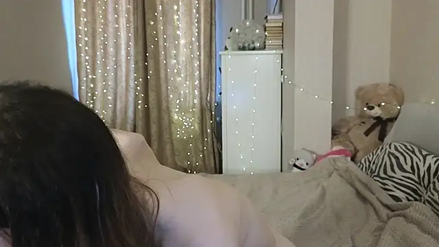 Nate   online show from December 2025 07:23:01 AM