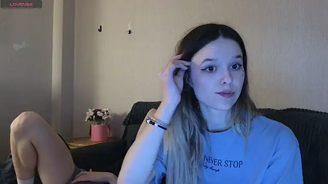 Snapshot of Nate__ chatting on September 2025 10:22:01 AM Nate   online show from September 2025 10:22:01 AM