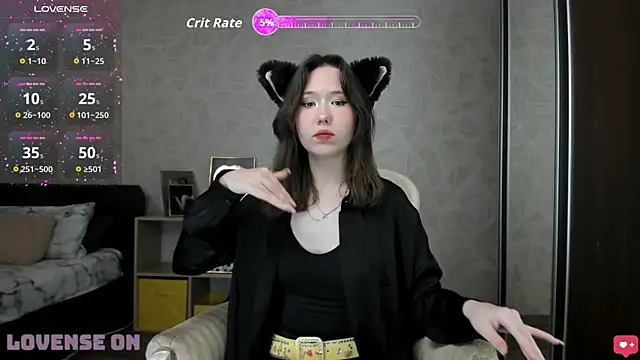 Snapshot of VikaMiMi chatting on May 2026 05:28:02 AM VikaMiMi online show from May 2026 05:28:02 AM