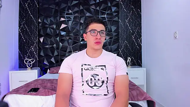 Snapshot of JeffDaltton chatting on November 2025 07:58:02 PM JeffDaltton online show from November 2025 07:58:02 PM