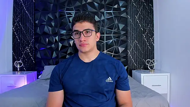 Snapshot of JeffDaltton chatting on November 2025 08:01:02 PM JeffDaltton online show from November 2025 08:01:02 PM