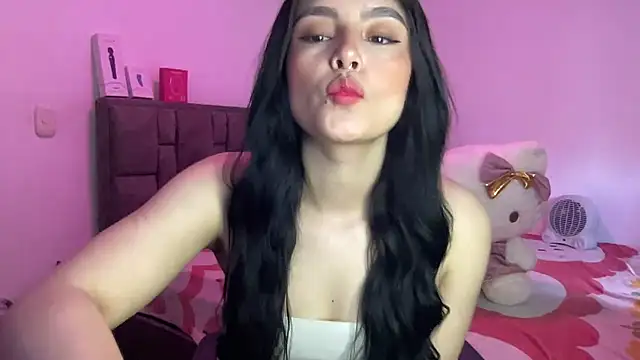 salome polaniiee online show from June 2026 06:36:01 PM