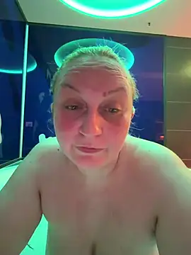 Snapshot of BBW_Nora chatting on April 2026 06:04:02 PM BBW Nora online show from April 2026 06:04:02 PM