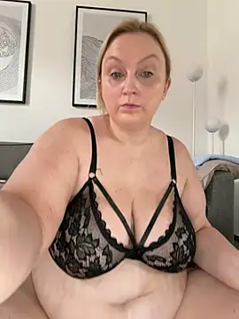 BBW Nora online show from June 2026 08:36:02 AM