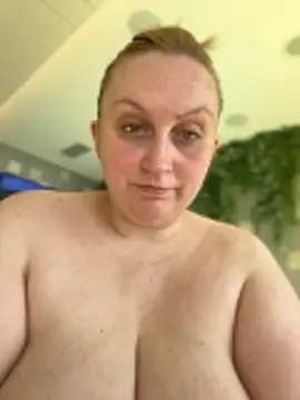 BBW Nora online show from November 2025 12:53:02 PM