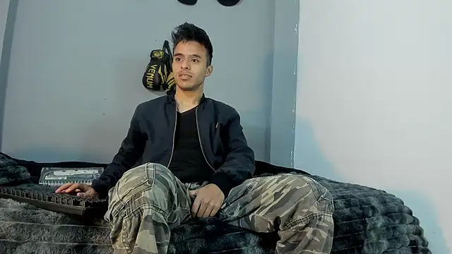 x Harold x  online show from December 2025 02:50:01 PM