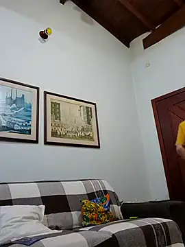 CrisSexShy online show from November 2025 05:45:02 AM